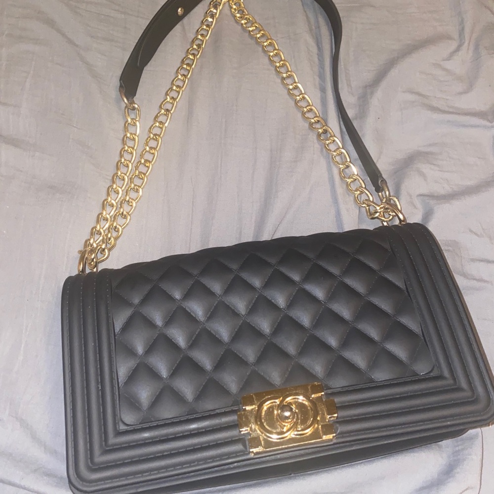 Black Purse